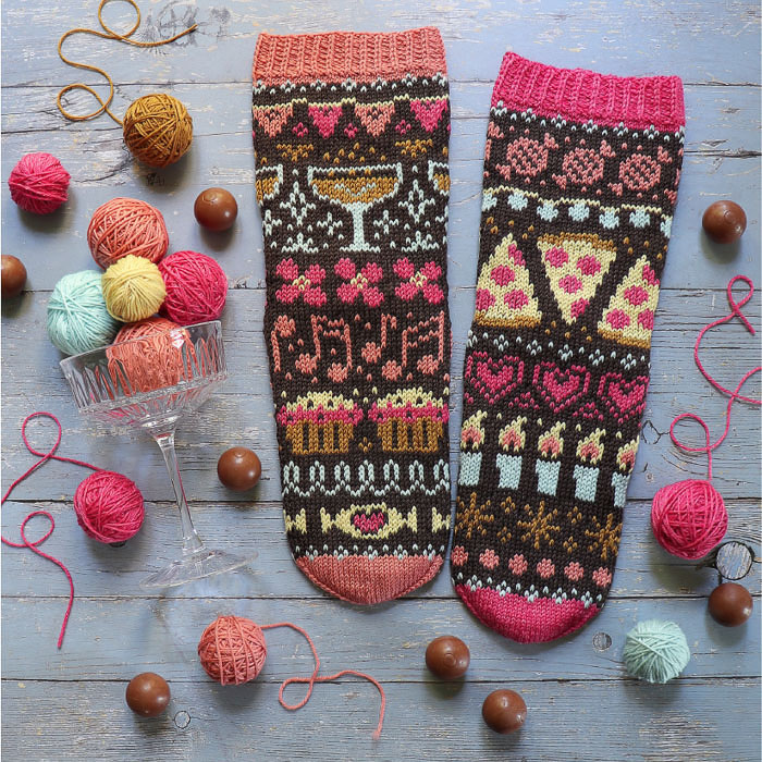 Viikonloppu-sukat tekemispaketti ruskea