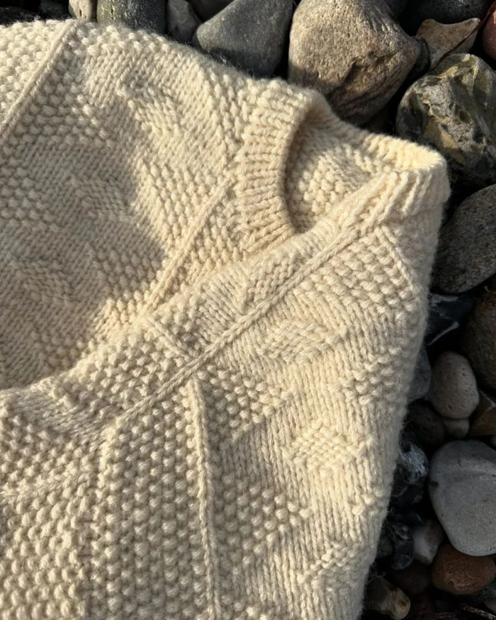 Esther Cardigan ohje PetiteKnit