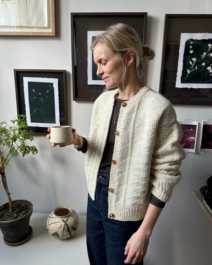 Esther Cardigan ohje PetiteKnit