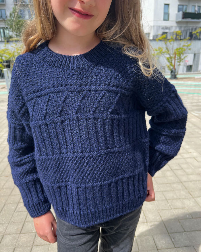 Ingrid Sweater Junior ohje PetiteKnit