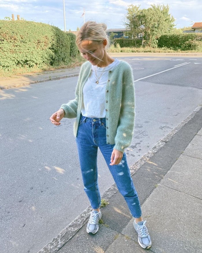 Novice Cardigan ohje PetiteKnit