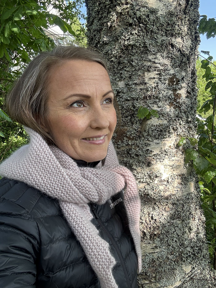 Lees Huva med sjal | Alpaca Bris