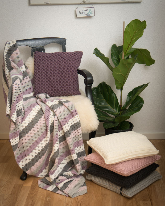Pylväsraitainen tyyny | Extrafine Merino 90