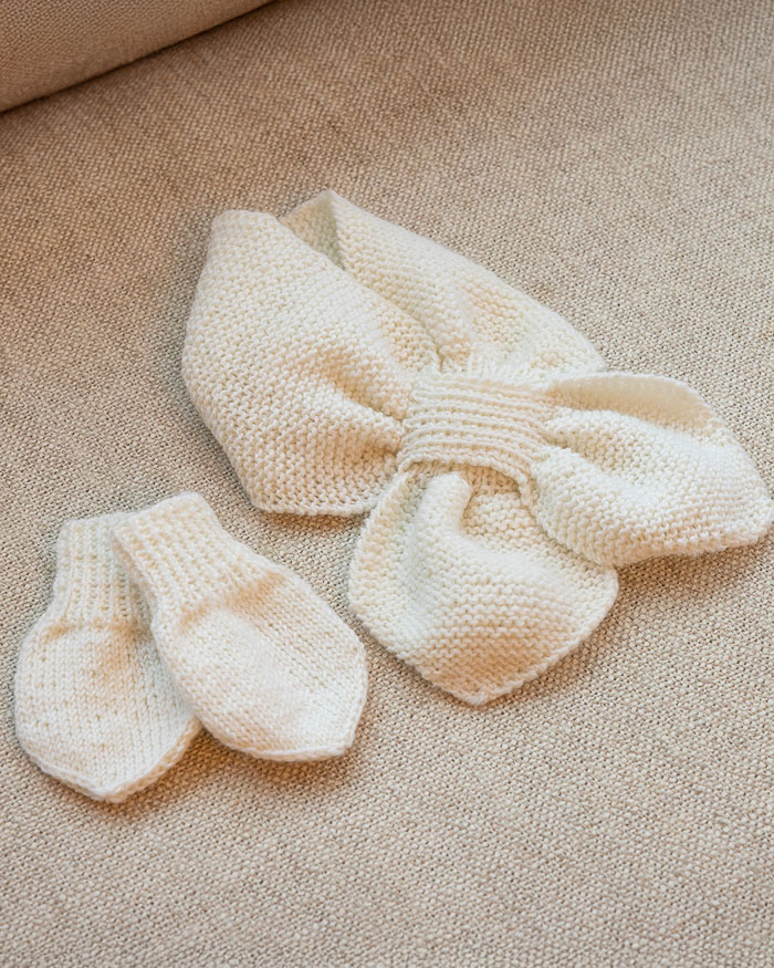 Vauvan Ulli-huivi ja lapaset | Baby Ull