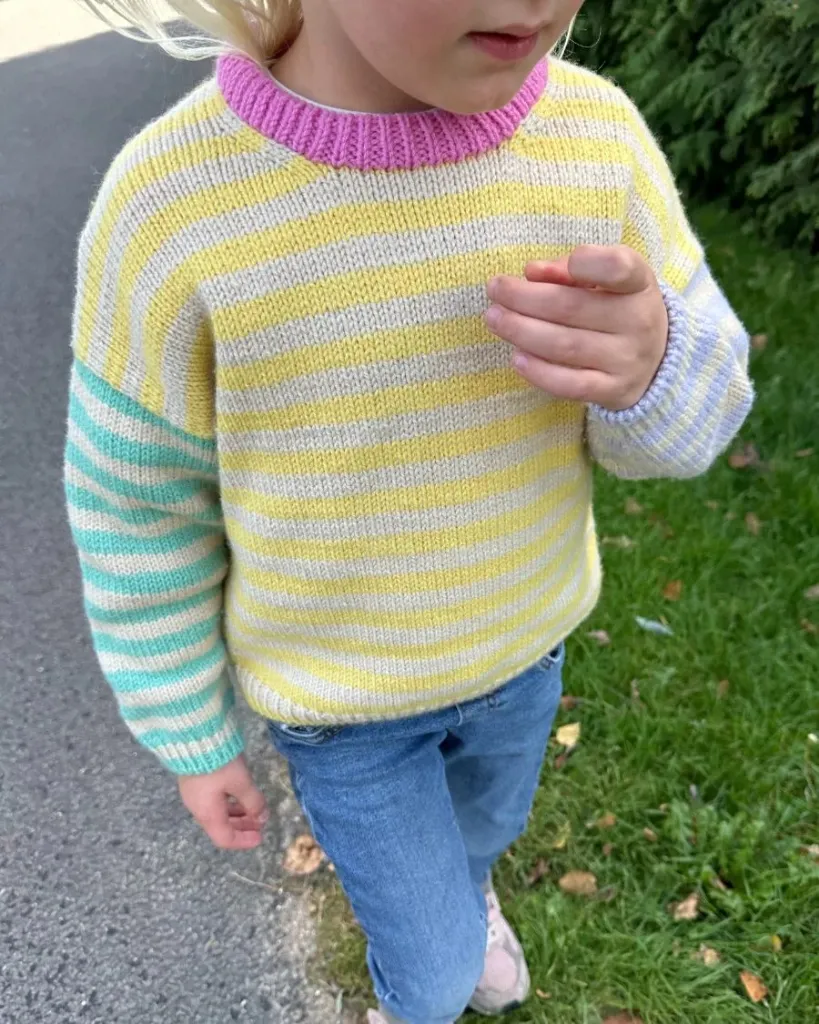 Holger-sweater-03.webp