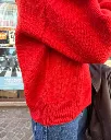 scarlet-sweater-04.webp