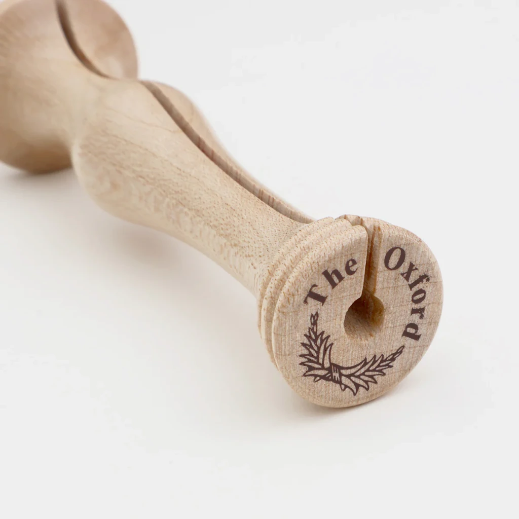Oxford-punch-needle-natural-Regular-Back.webp