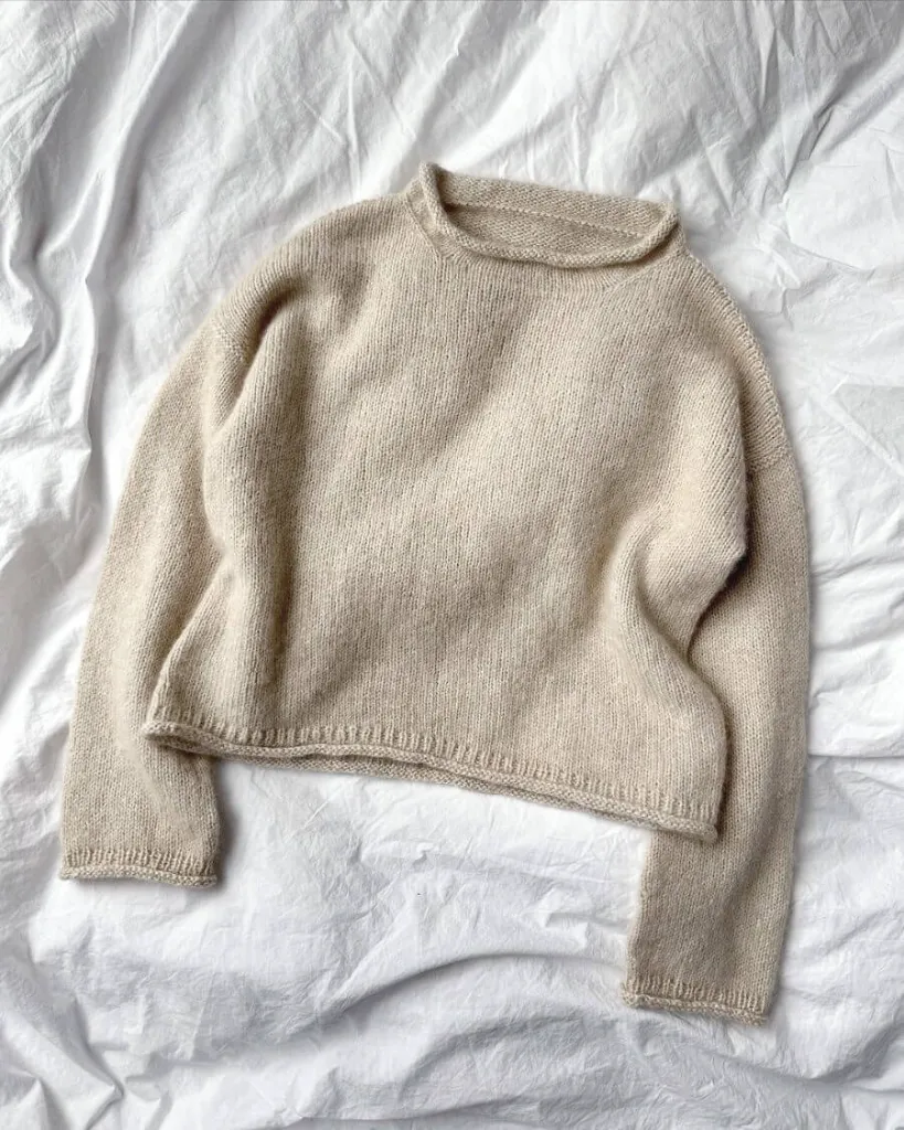 Cloud-blouse-07.webp
