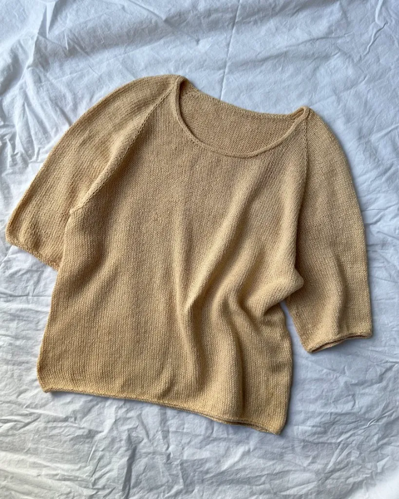 Cumulus-tee-o-neck-02.webp