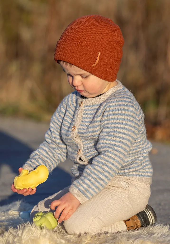 2603-9-Lasten-Lillevenn-raglantakki-04_1050.webp