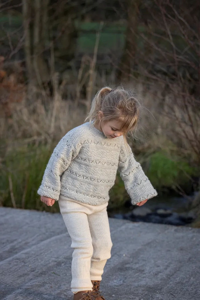2603-11-Lasten-Marka-pintaneulepaita-05_1080.webp