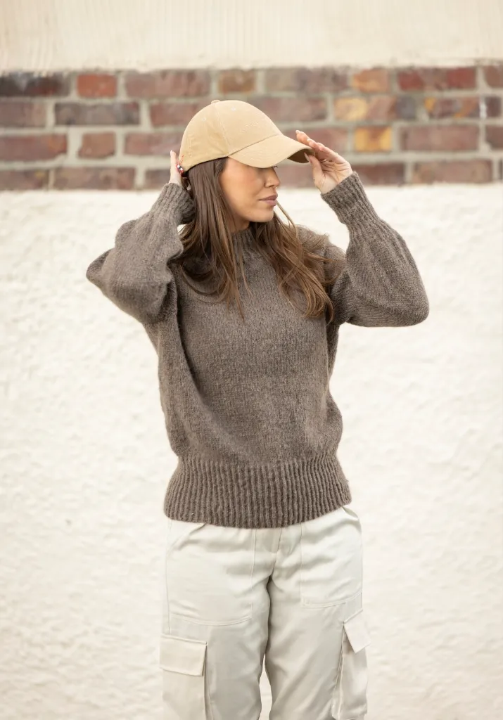 SC08-4-Fizz-raglanpaita-03_1080.webp
