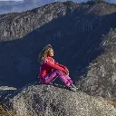 2524-01b-Fjellbris-kirjokaarrokepaita-punainen-012_1080.webp