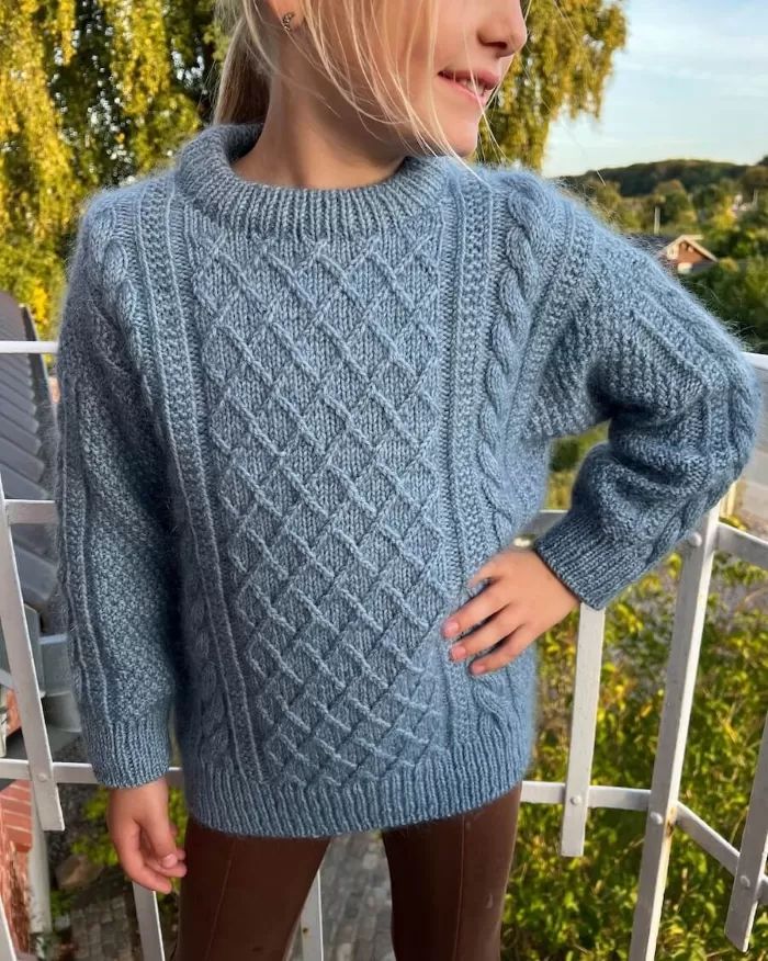 [PKMOBYSWEJUNOHJE] Moby Sweater Junior ohje PetiteKnit  lasten malli