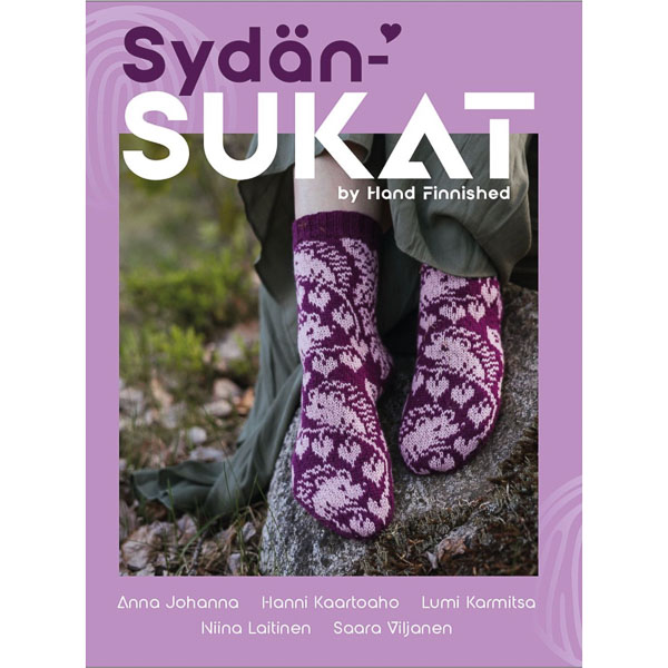 Sydänsukat-sukkaohjekirja Hand Finnished