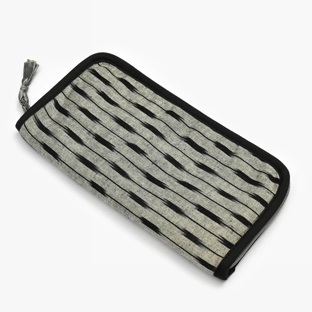 [Q350721] Puikkokotelo sukkapuikoille Ikat Lantern Moon