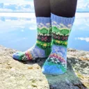 Kevätlaulu-sukat tekemispaketti Maija