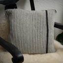 Kohoraitainen tyyny  | Hjertegarn Tilbehör 94-6 ohje