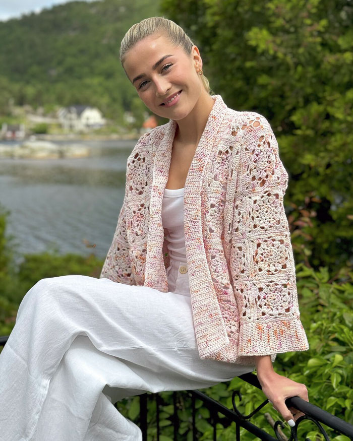 Virkattu takki Hugrun  | Gjestal 309-12 ohje