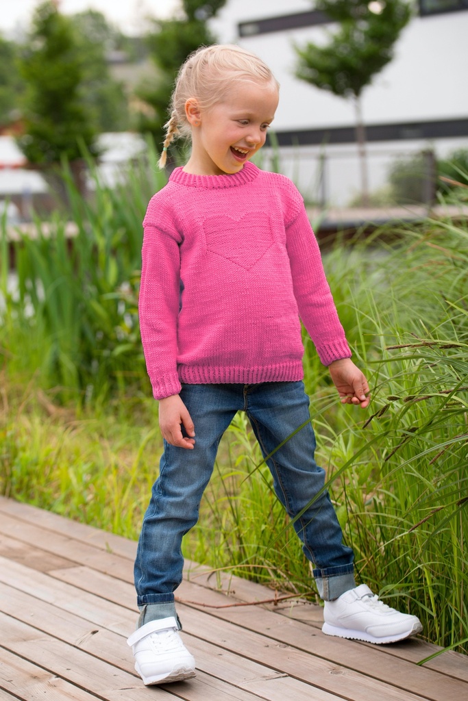 [Y7360077] Lapsen neulepaita Sydän | Gjestal 19-21 ohje