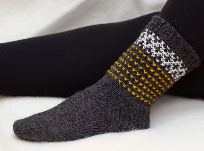 Mosaiikkisukat | Lankamaailma ohje