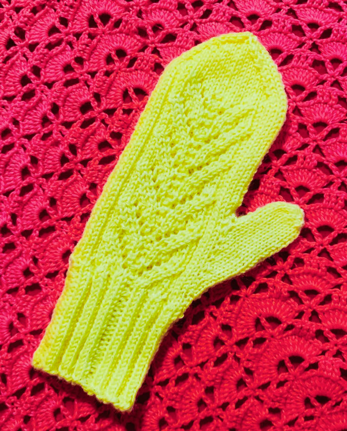 Pitsineulelapaset | Lankamaailma ohje