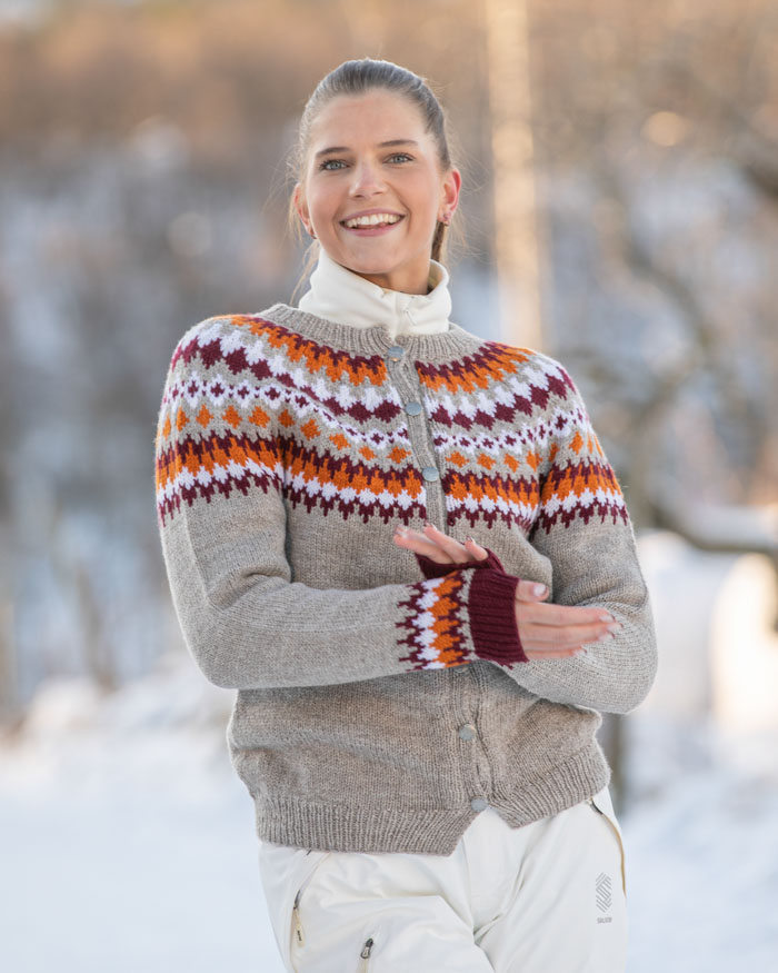 [Y7340262] Nellik kirjoneuletakki | Viking Garn 2108-7 ohje