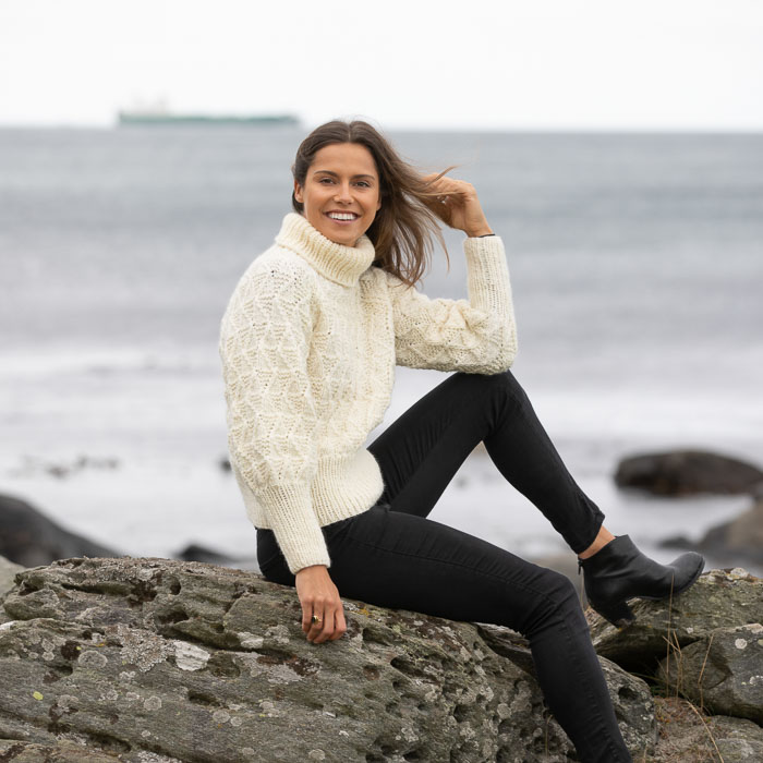 Faye pintaneulepaita | Viking Garn 2134-1 ohje