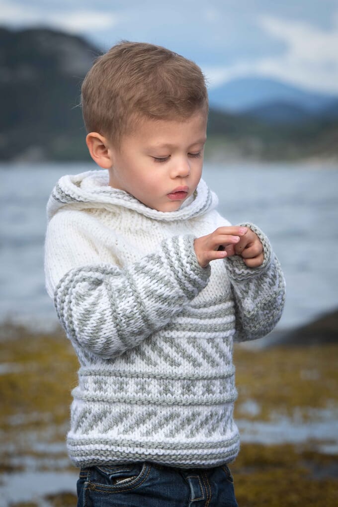 Lapsen huppuneule | Viking Garn 1411-12 ohje