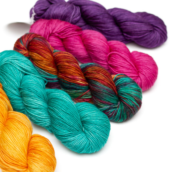 [QV] Viva 100g Symfonie Yarns